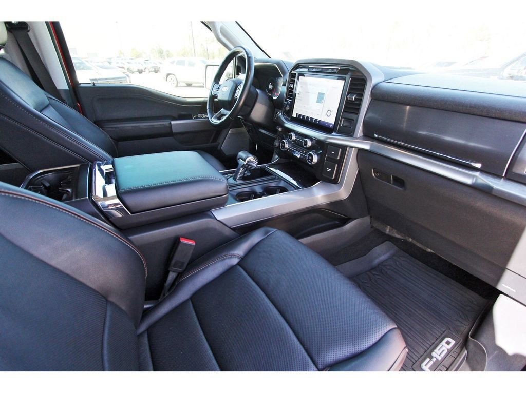 Certified 2021 Ford F150 Lariat w/ Equipment Group 502A High image 27