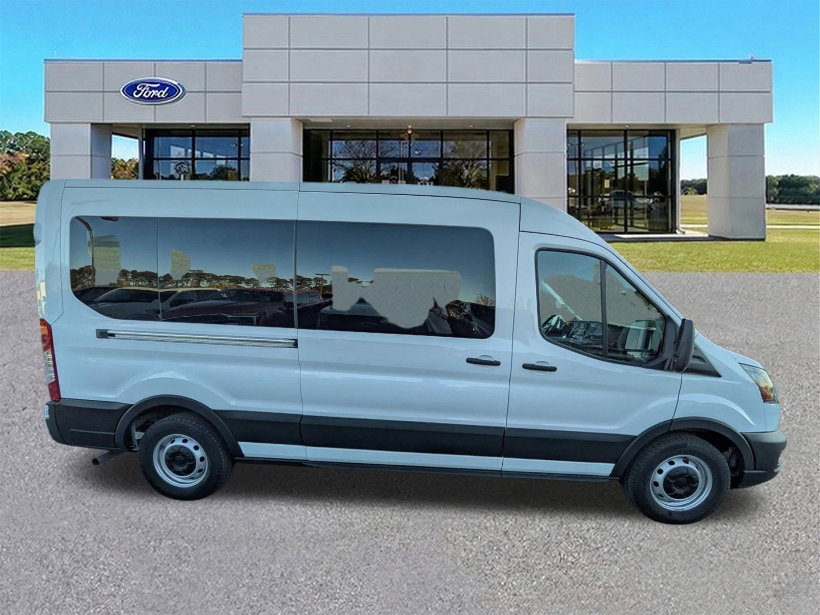 Certified 2025 Ford Transit 350 XL image 6