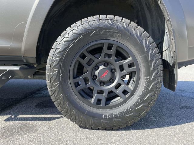 Used 2023 Toyota 4Runner TRD Off-Road image 9