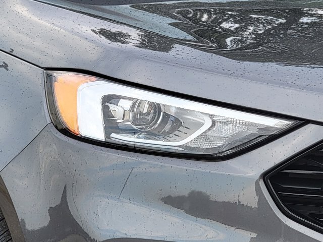 Certified 2024 Ford Edge SE w/ Black Appearance Package AWD/4WD image 16