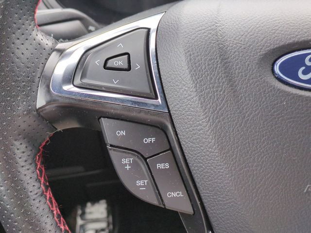 Certified 2024 Ford Edge ST-Line AWD/4WD image 16