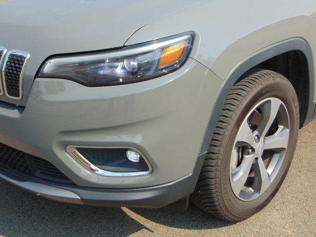 Used 2019 Jeep Cherokee Limited AWD/4WD image 2