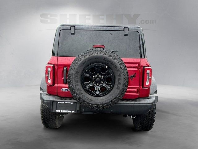 Certified 2025 Ford Bronco Badlands AWD/4WD image 13