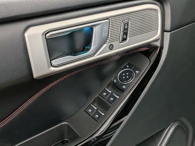 Certified 2024 Ford Explorer ST-Line w/ Class IV Trailer Tow Package image 15