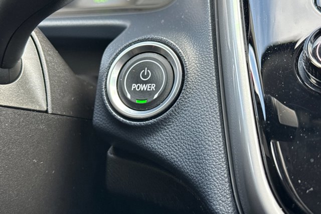 Used 2022 Chevrolet Bolt EUV Premier image 27