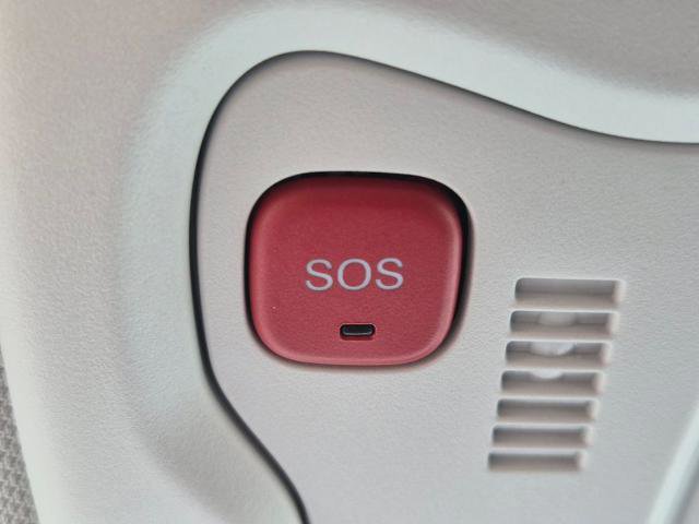 Used 2023 Jeep Renegade Latitude image 15