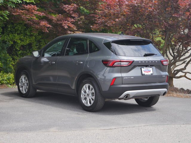 Certified 2025 Ford Escape Active AWD/4WD image 18
