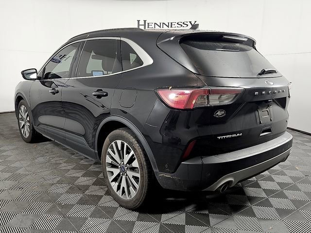Certified 2020 Ford Escape Titanium w/ Titanium Premium Package 2.0 image 7