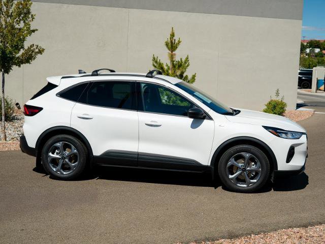 Certified 2025 Ford Escape ST-Line w/ Equipment Group 301A image 7