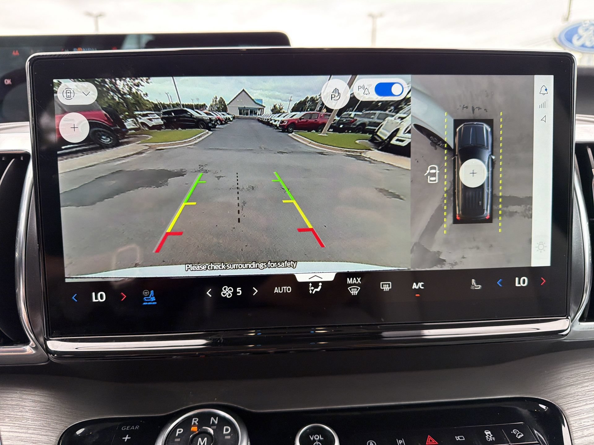Certified 2025 Ford Expedition Max Platinum AWD/4WD image 6