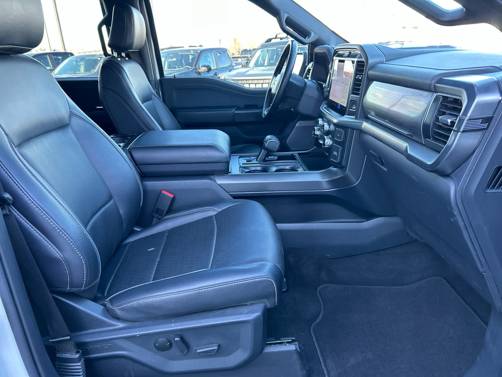 Certified 2025 Ford F150 Lariat AWD/4WD image 17