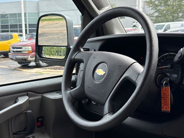 Used 2024 Chevrolet Express 3500 LT w/ LT Preferred Equipment Group RWD image 13