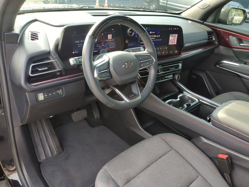 Used 2024 Chevrolet Traverse Z71 w/ Enhanced Driving Package AWD/4WD image 14