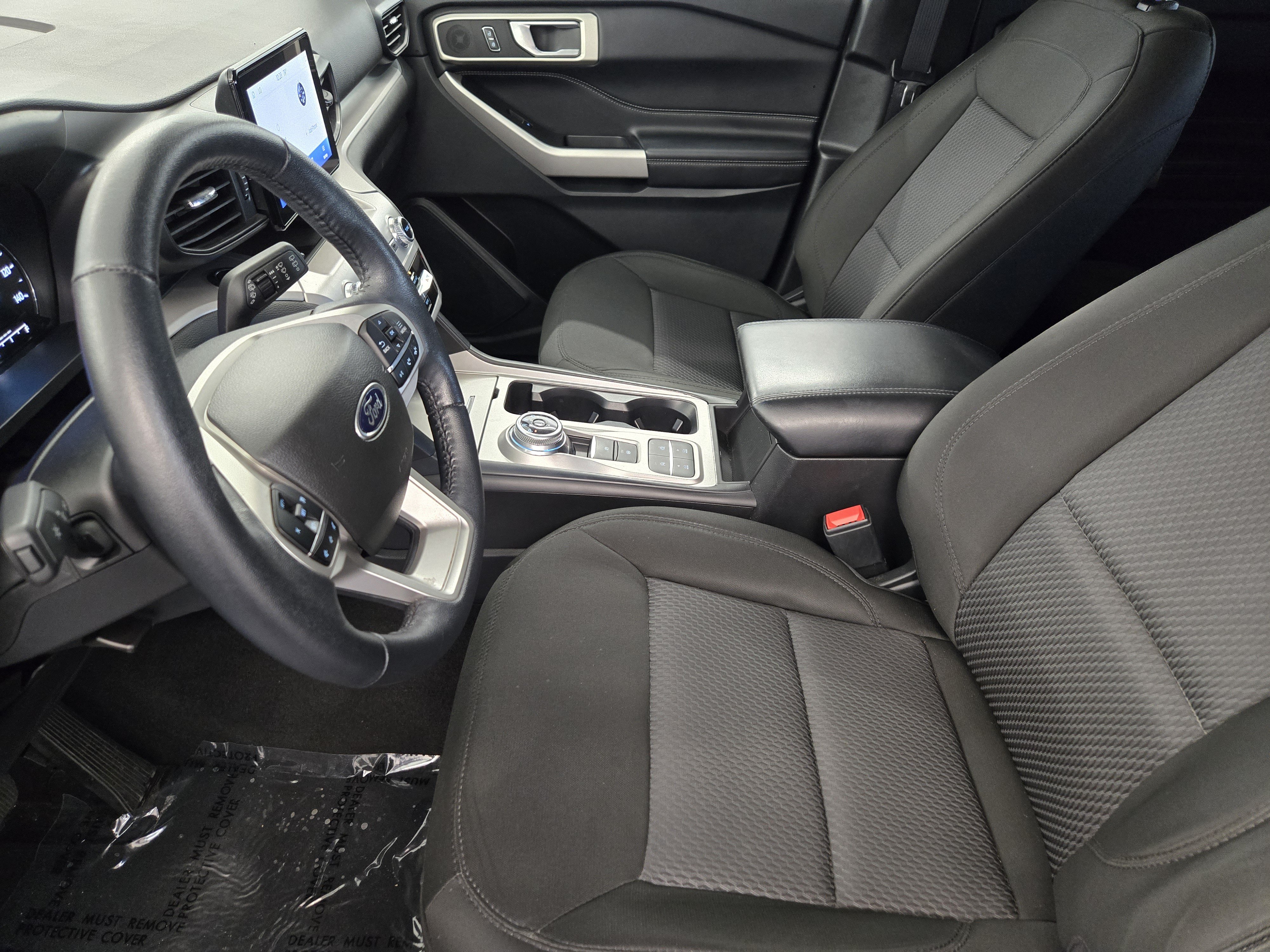 Certified 2023 Ford Explorer XLT RWD image 14