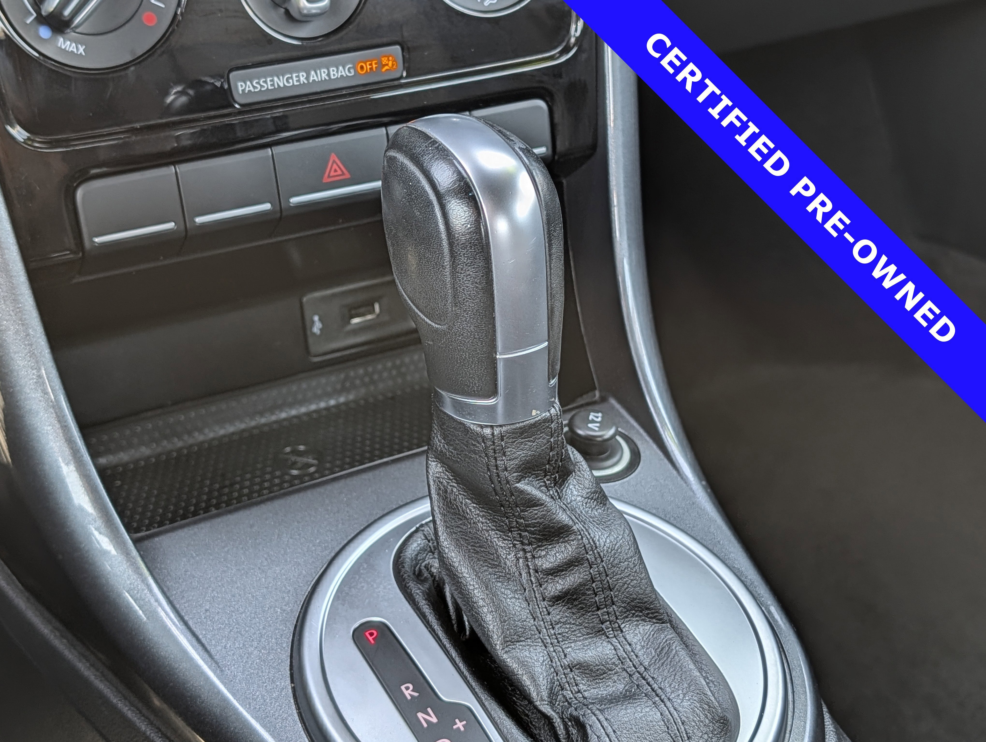 Used 2018 Volkswagen Beetle 2.0T S image 26