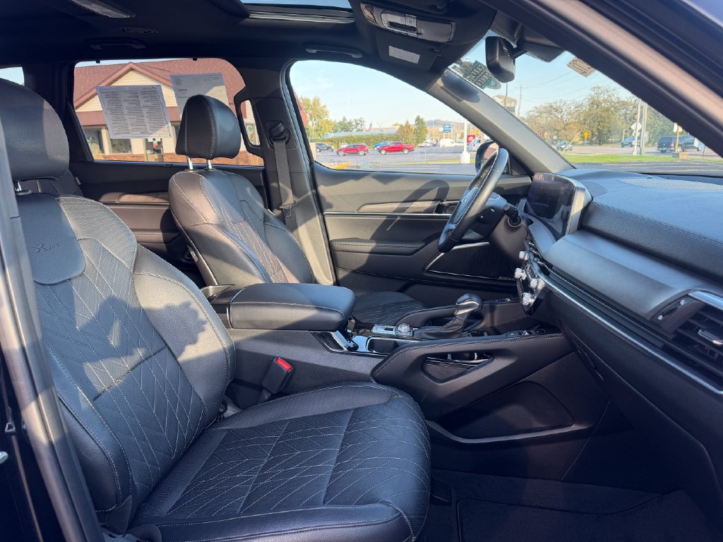 Used 2024 Kia Telluride SX X-Pro AWD/4WD image 17