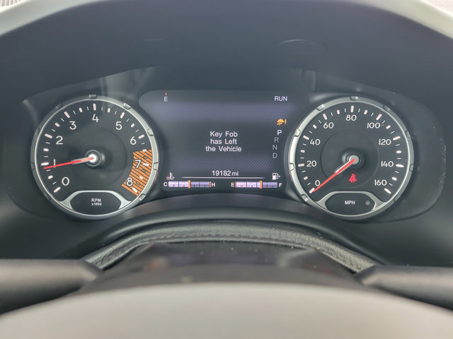 Used 2020 Jeep Renegade Trailhawk w/ UConnect 8.4 Nav Group image 12