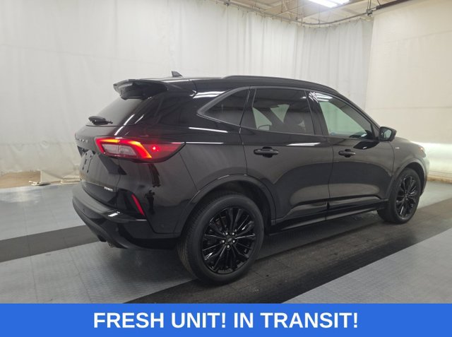 Certified 2023 Ford Escape ST-Line Elite w/ Premium Technology Package AWD/4WD image 2
