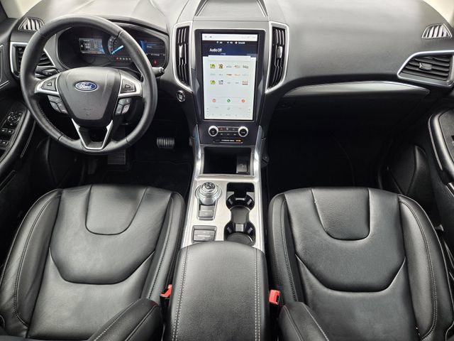 Certified 2022 Ford Edge Titanium AWD/4WD image 24