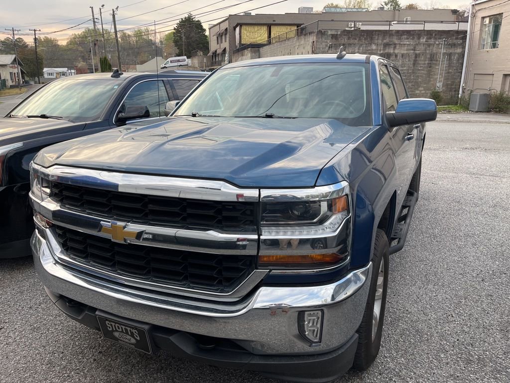 Used 2018 Chevrolet Silverado 1500 LT w/ All Star Edition
