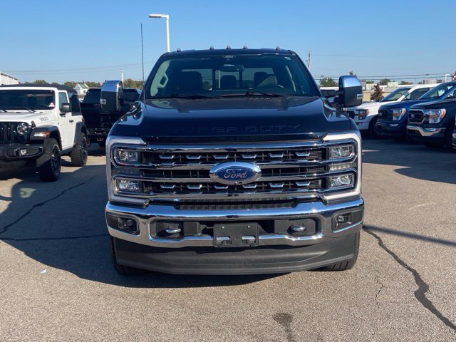 Certified 2024 Ford F250 4x4 Crew Cab Super Duty image 2