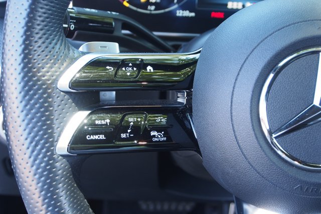 Used 2024 Mercedes-Benz C 300 Sedan image 25