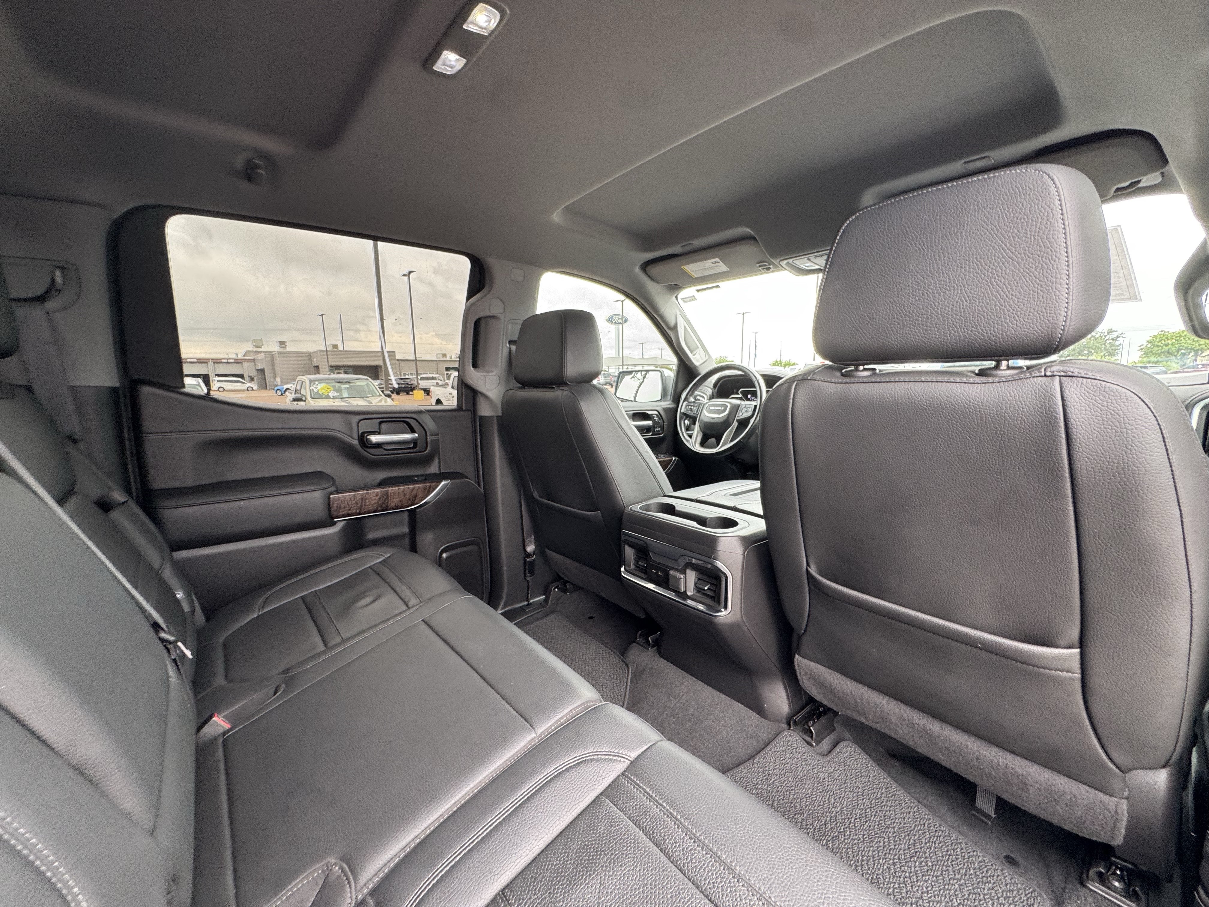 Used 2022 GMC Sierra 1500 Denali RWD image 32