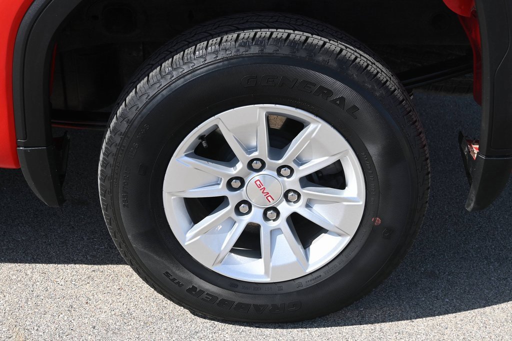 Used 2023 GMC Sierra 1500 SLE image 14