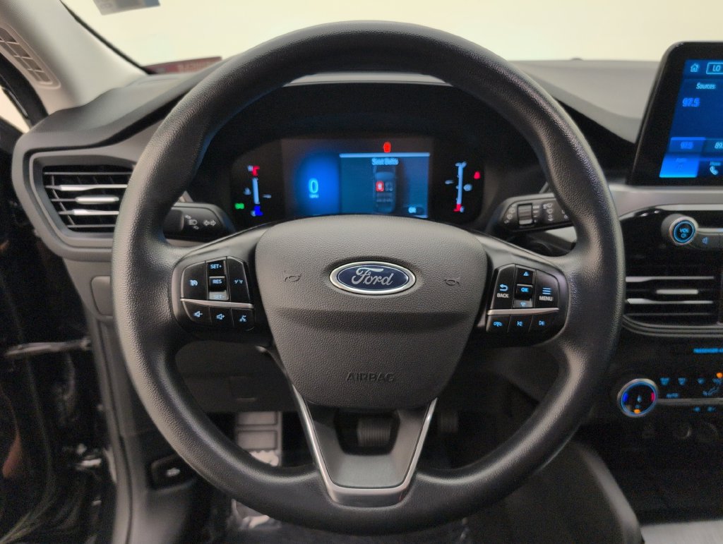 Certified 2025 Ford Escape Active FWD image 33