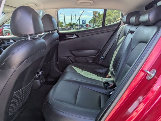 Used 2019 Kia Stinger RWD image 13
