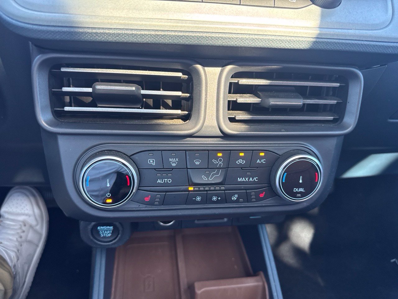 Certified 2022 Ford Maverick Lariat w/ Lariat Luxury Package AWD/4WD image 14