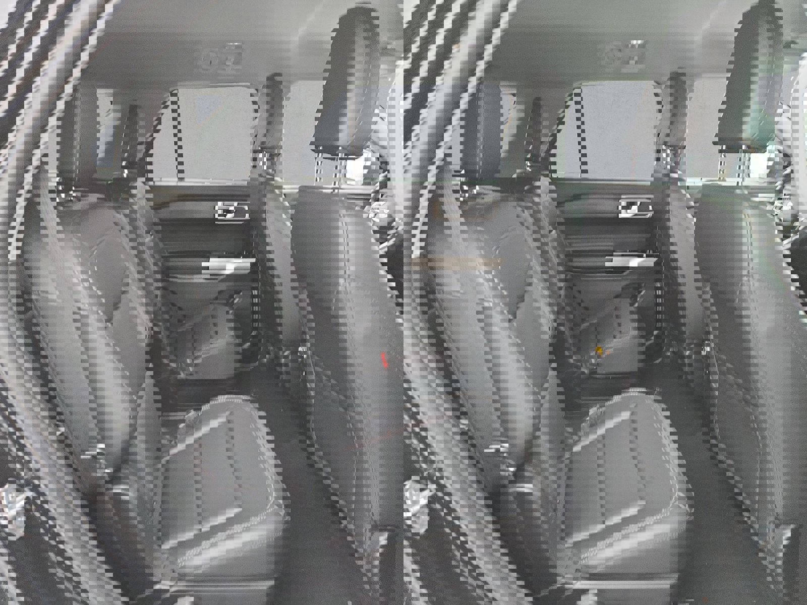 Certified 2022 Ford Explorer XLT w/ Equipment Group 202A image 24