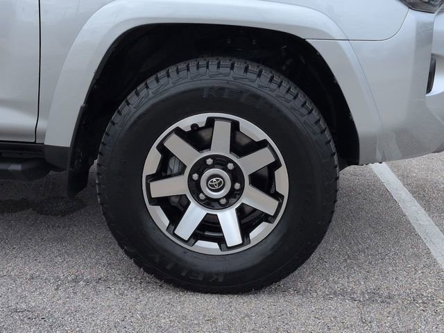 Used 2021 Toyota 4Runner TRD Off-Road Premium image 11