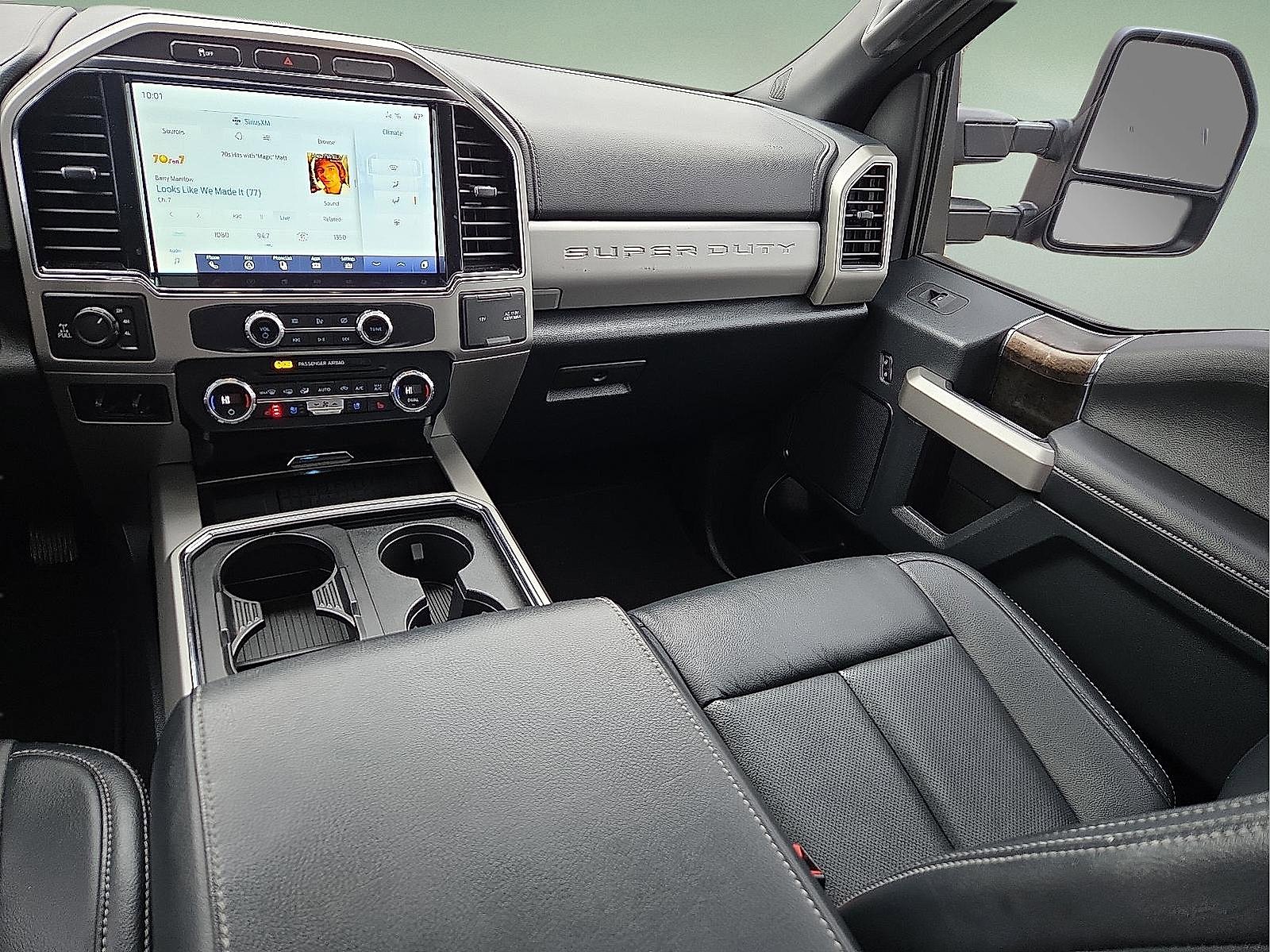 Certified 2022 Ford F350 Lariat w/ Lariat Ultimate Package image 12