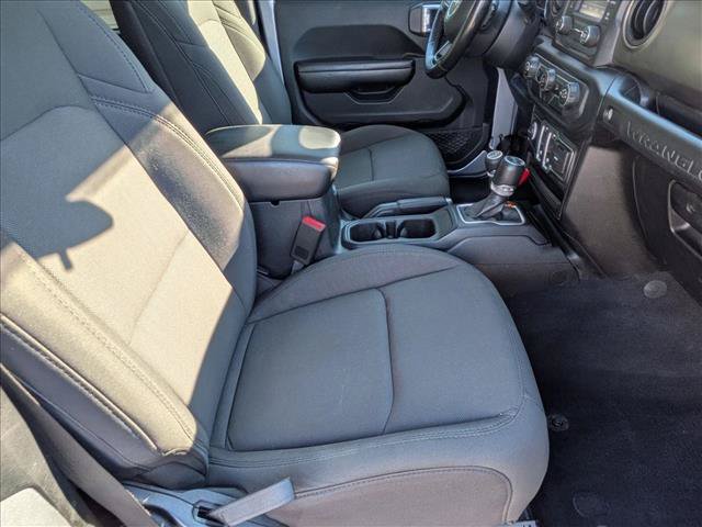Used 2020 Jeep Wrangler Sport AWD/4WD image 18