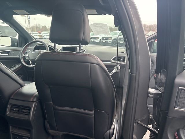 Certified 2024 Ford Edge ST-Line image 31