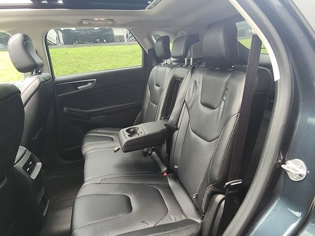 Certified 2022 Ford Edge Titanium w/ Class II Trailer Tow Package AWD/4WD image 16