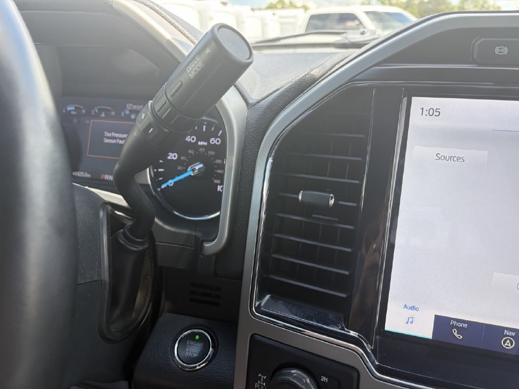 Certified 2022 Ford F250 Lariat w/ Tremor Off-Road Package AWD/4WD image 29