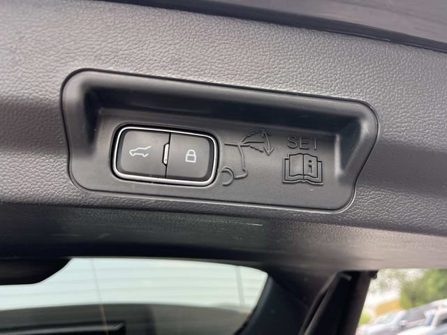 Certified 2024 Ford Explorer XLT w/ Equipment Group 202A AWD/4WD image 16
