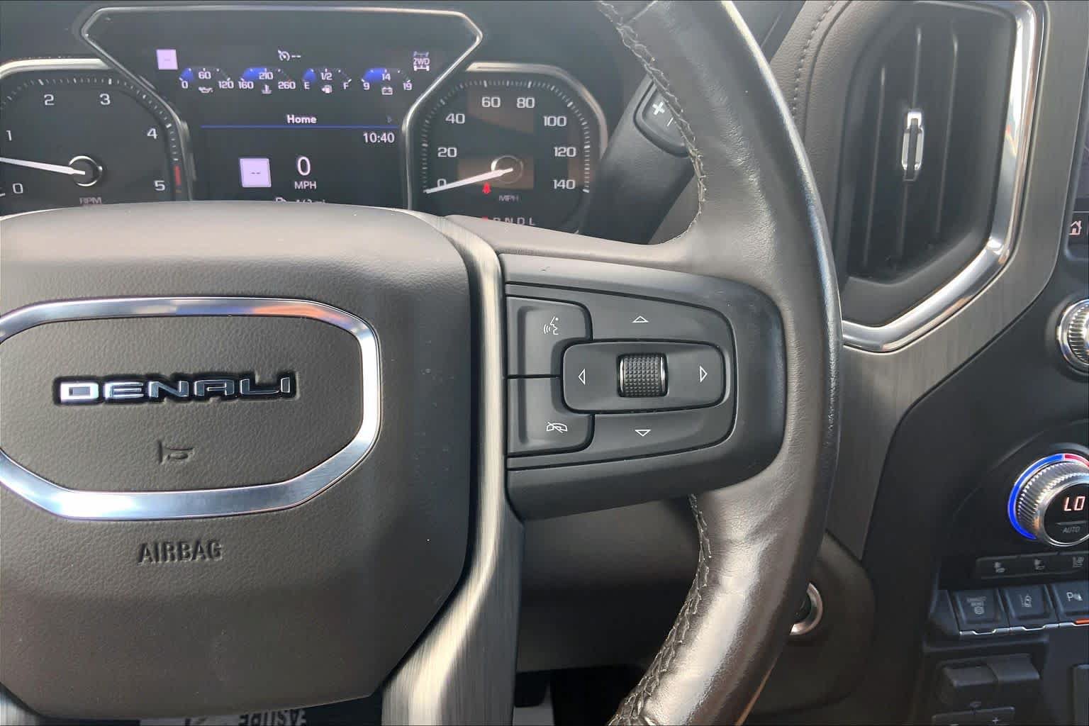 Used 2022 GMC Sierra 2500 Denali AWD/4WD image 24
