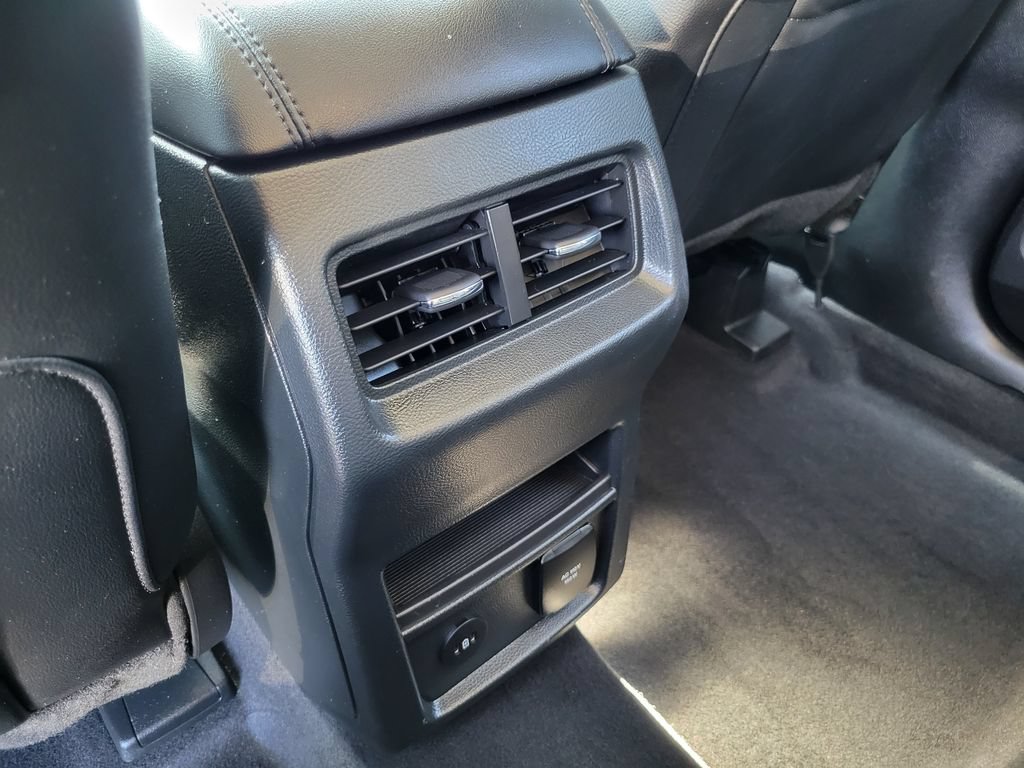 Certified 2024 Ford Edge SEL w/ Convenience Package AWD/4WD image 28