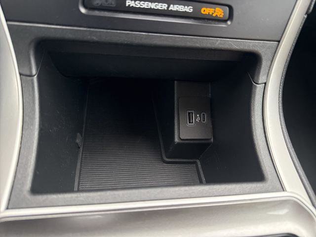 Certified 2024 Ford Edge SEL image 33