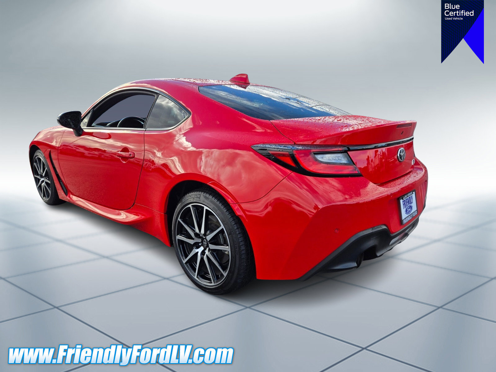 Used 2023 Toyota GR86 image 3