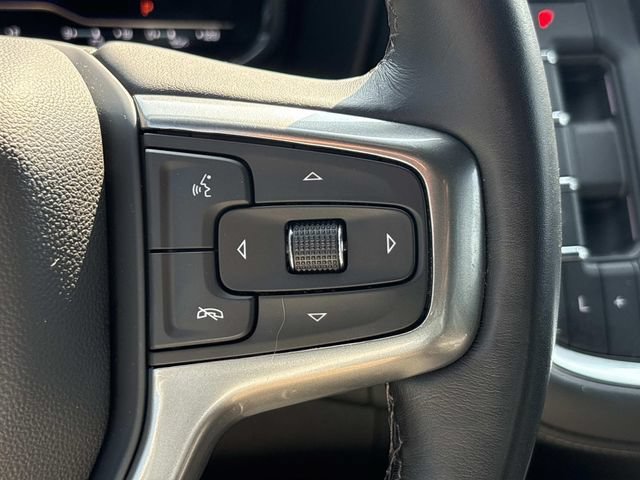 Used 2022 Chevrolet Tahoe Z71 w/ Z71 Off-Road Package AWD/4WD image 32