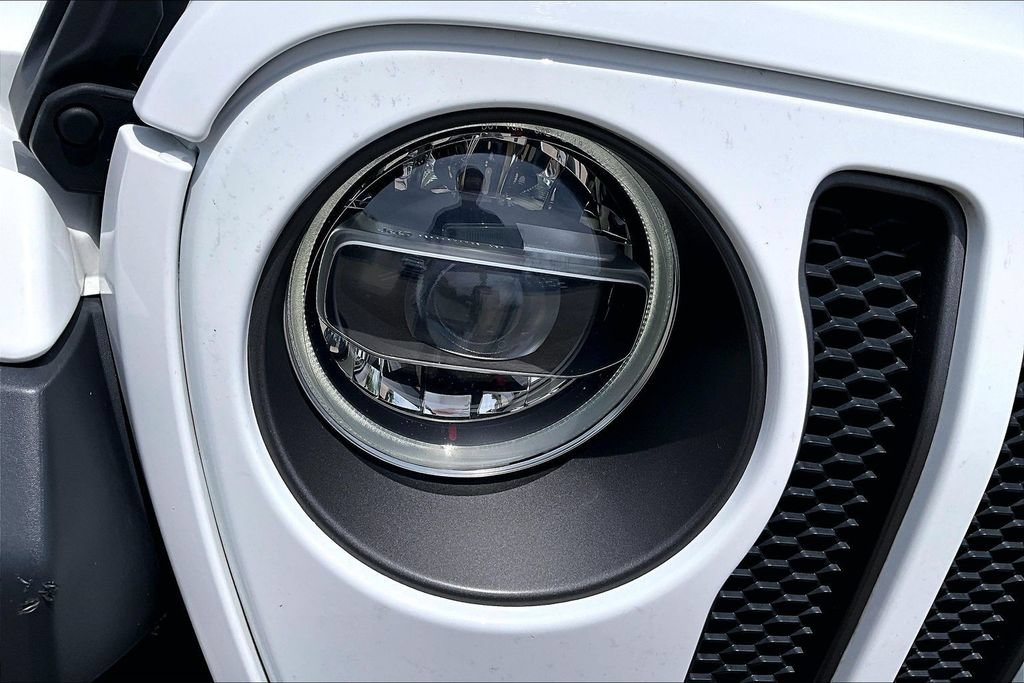 Used 2018 Jeep Wrangler Unlimited Rubicon AWD/4WD image 29