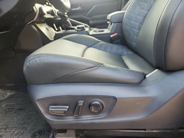 Used 2024 Toyota Tacoma TRD Off-Road w/ TRD Off Road Premium Package AWD/4WD image 23