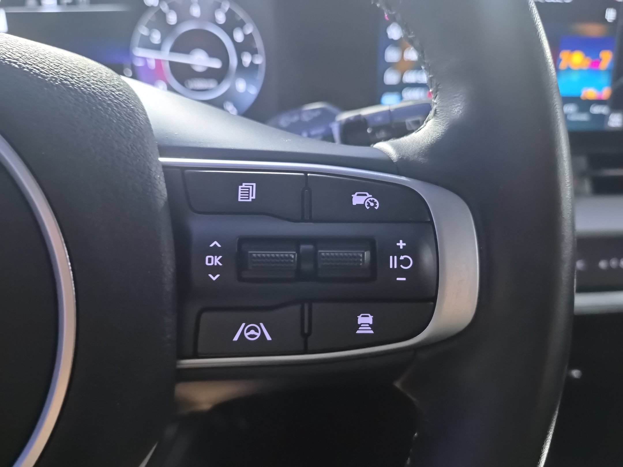 Used 2023 Kia Sportage SX FWD image 19