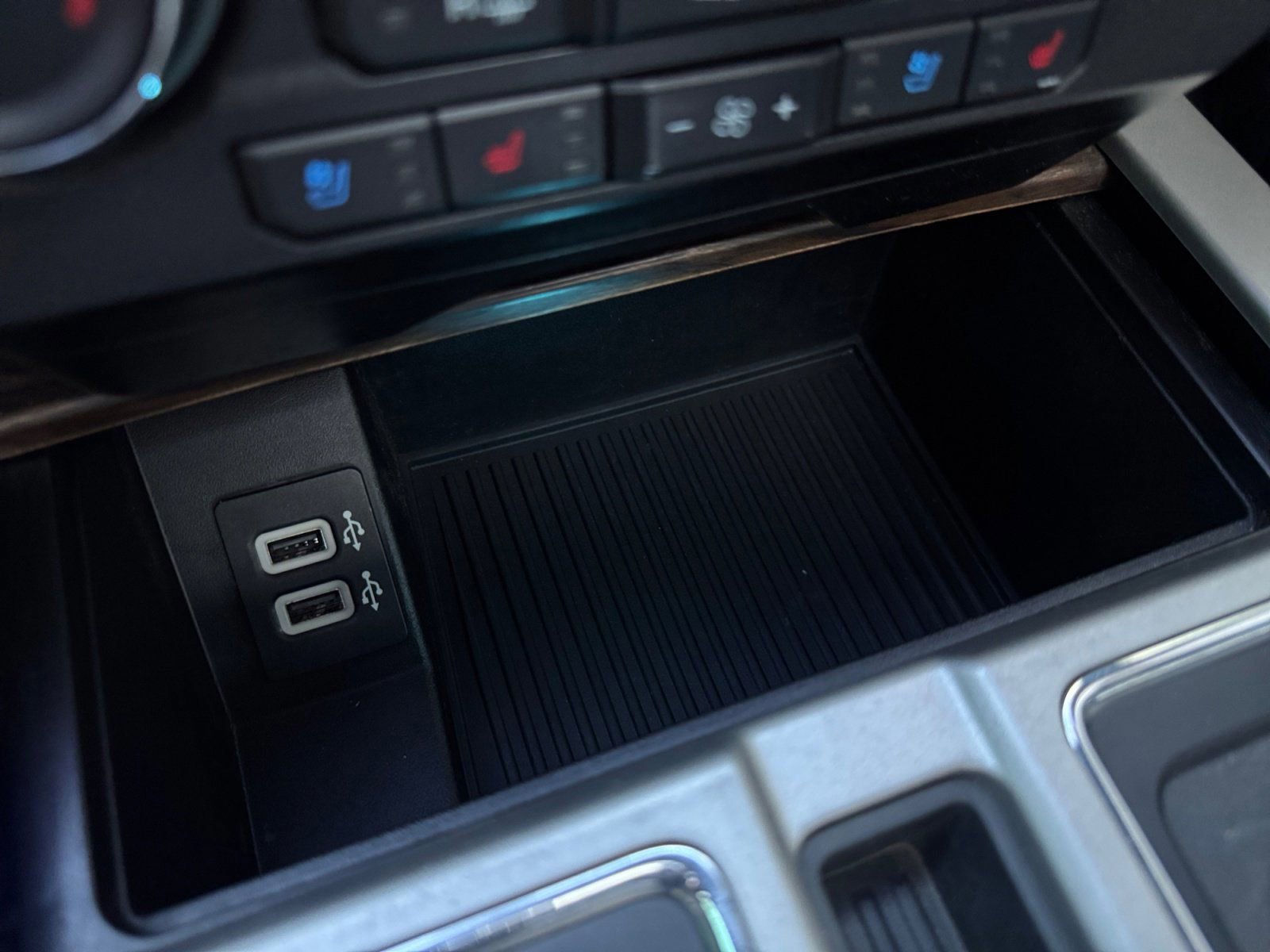 Certified 2019 Ford F150 Lariat image 23