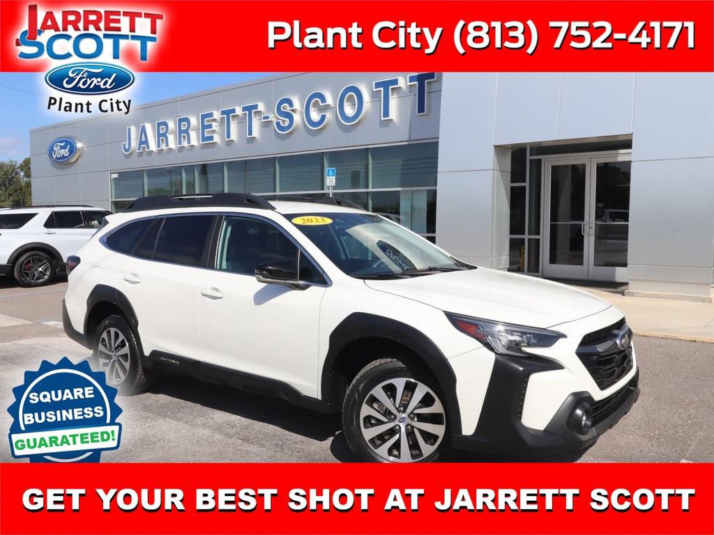 Used 2023 Subaru Outback Premium image 7