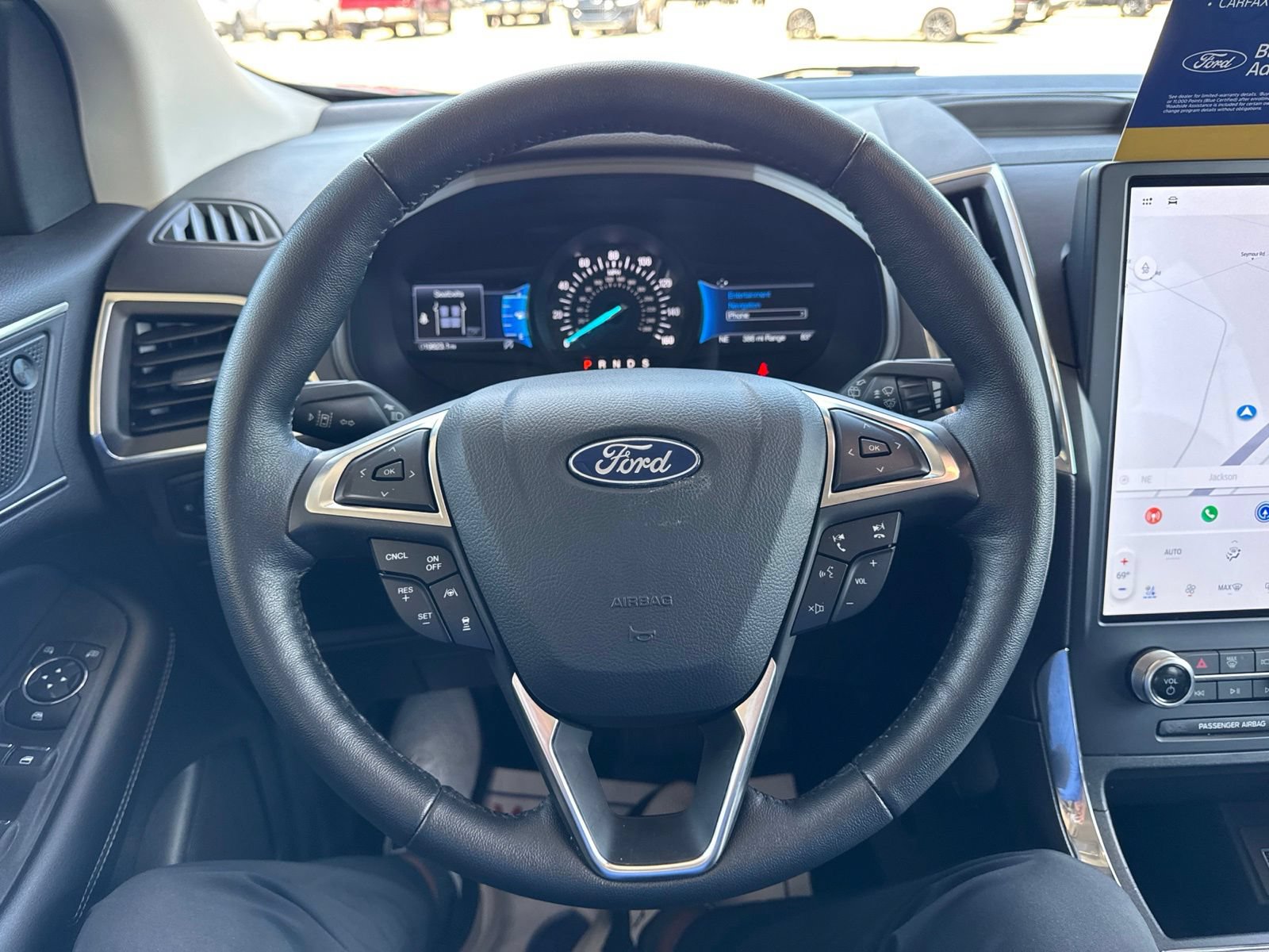 Certified 2024 Ford Edge Titanium w/ Equipment Group 301A AWD/4WD image 27
